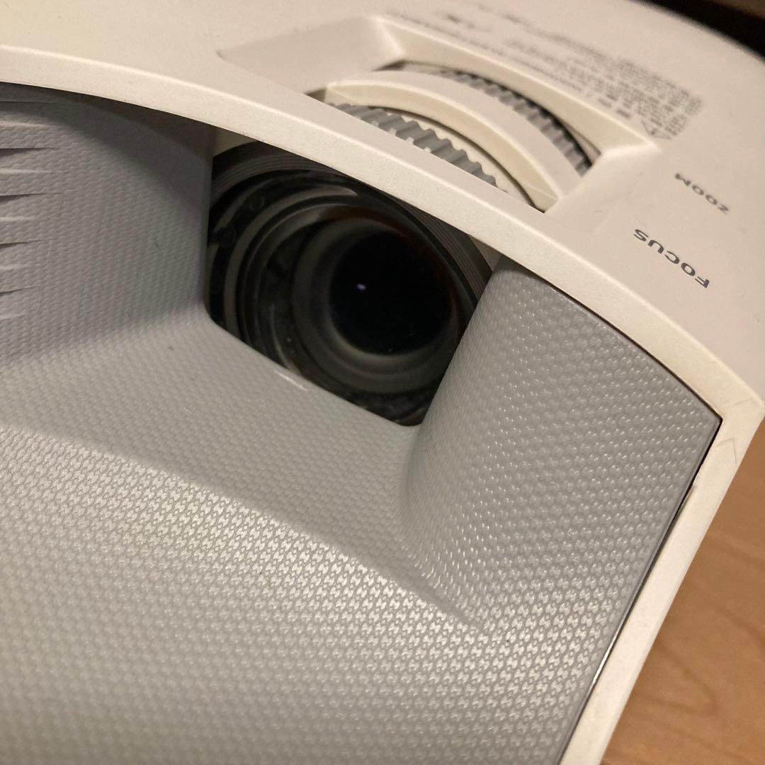 CASIO XJ-V1 カシオ プロジェクター 使用時間1169時間 リモコン付