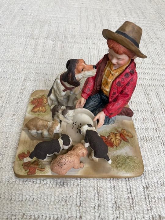 しんしん　ノーマン・ロックウェル　置物 Amazon.co.jp: ノーマンロックウェル 陶器人形 ダンスパーティーの後で