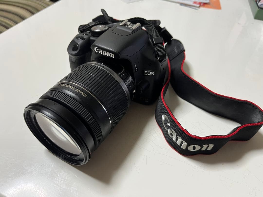 Canon EOS Kiss X3 + ズームレンズ EFS18-200mm 他 キヤノン（Canon） Canon EOS kiss X3 標準＆望遠ダブルズームキット