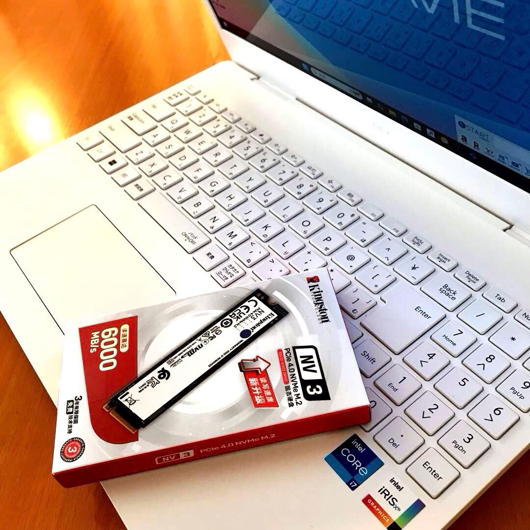 美品NEC LaVie Direct 2024年製 (新品M.2SSSD1TB) 新品】 ノートパソコン 2025年10月発売モデル NEC LAVIE Direct SOL②