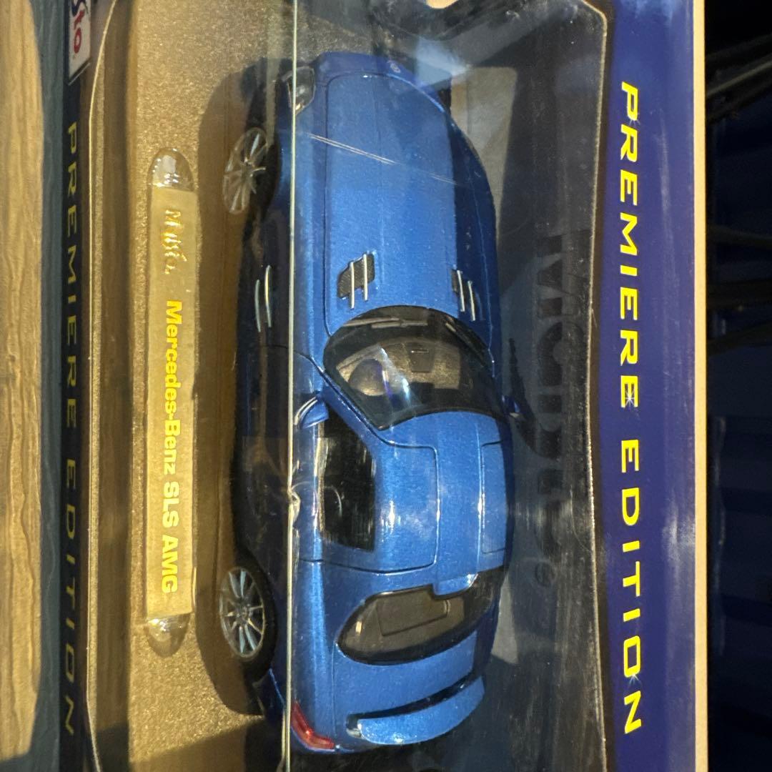 Maisto Mercedes-BenzSLS AMG 18分の1スケールモデル - メルカリ