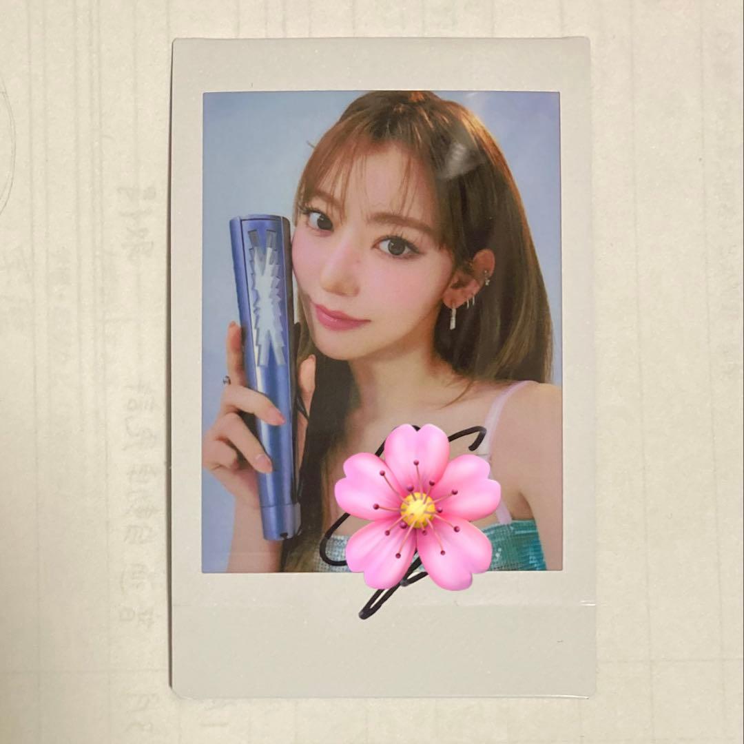 ルセラフィム 宮脇咲良 サクラ 直筆サイン入り インスタントフォト