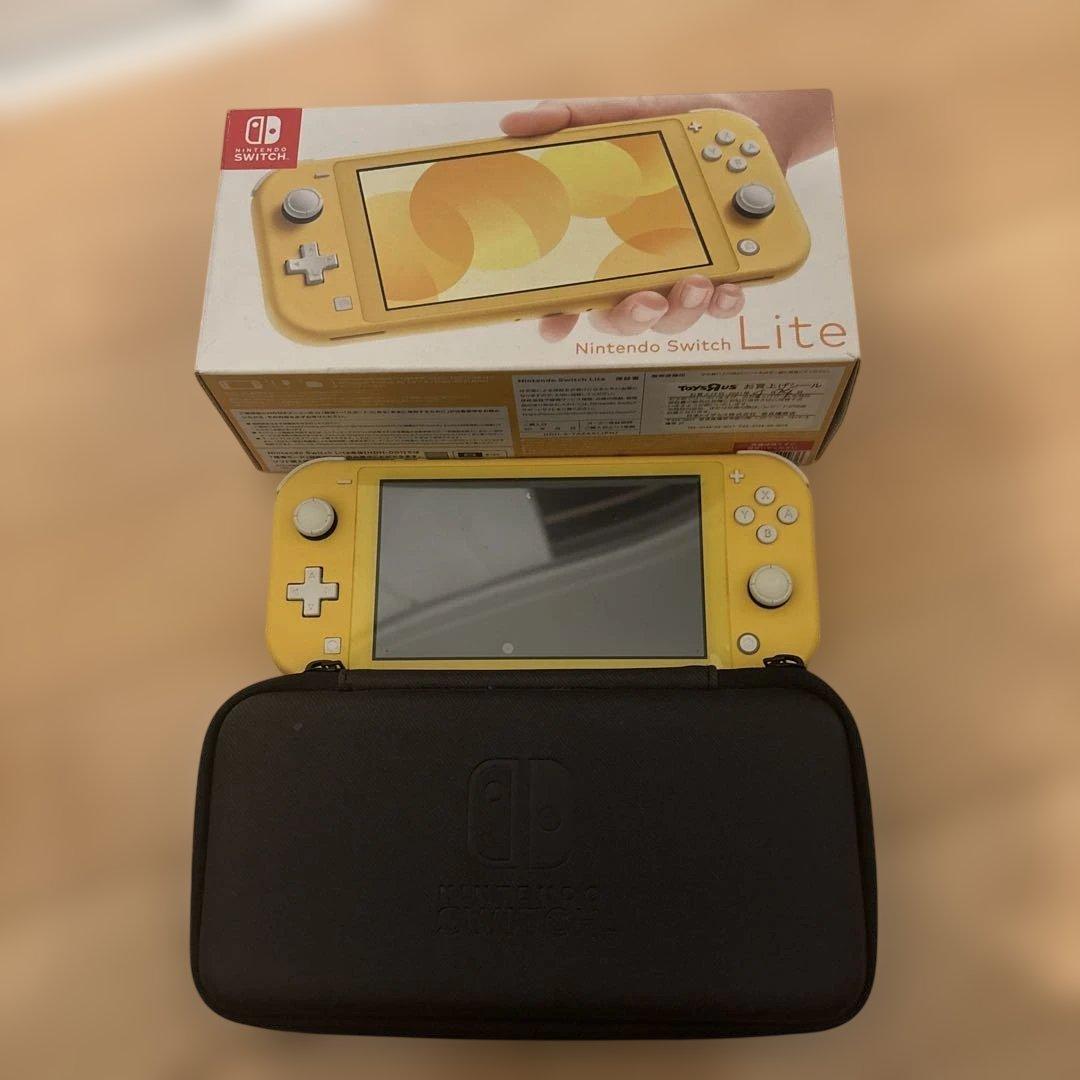 Nintendo Switch Lite イエロー 専用ケース付き - メルカリ