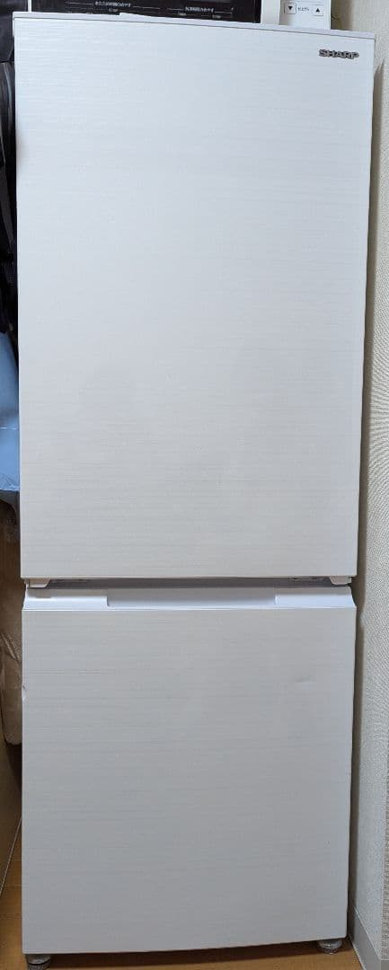 SHARP SJ-D18H-W 冷蔵庫 179L　2022年製 冷蔵庫 ホワイト系 SJ-D18H-W [179L /2ドア /右開き/左開き付け替え