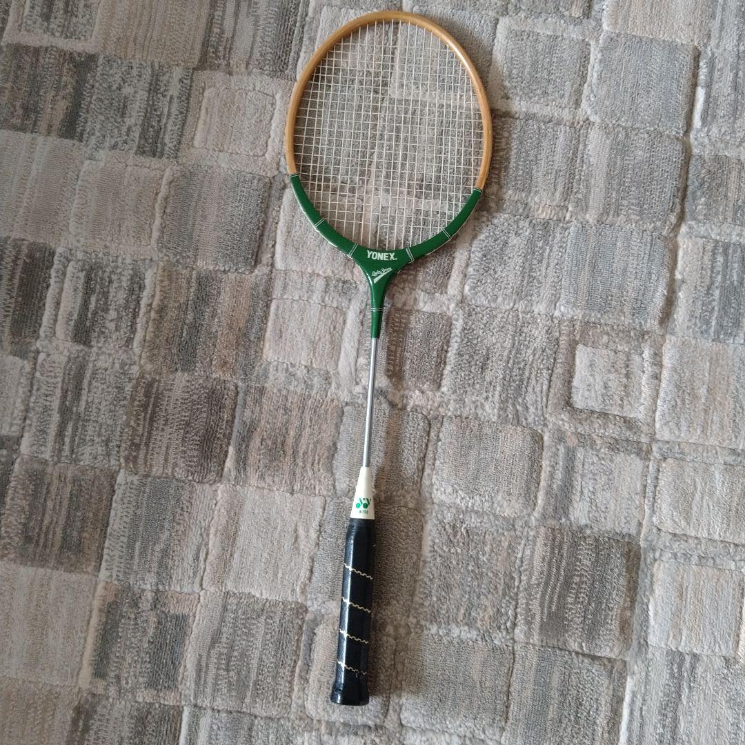 希少】ヨネックス 木製 バドミントン ラケット B-700 - メルカリ