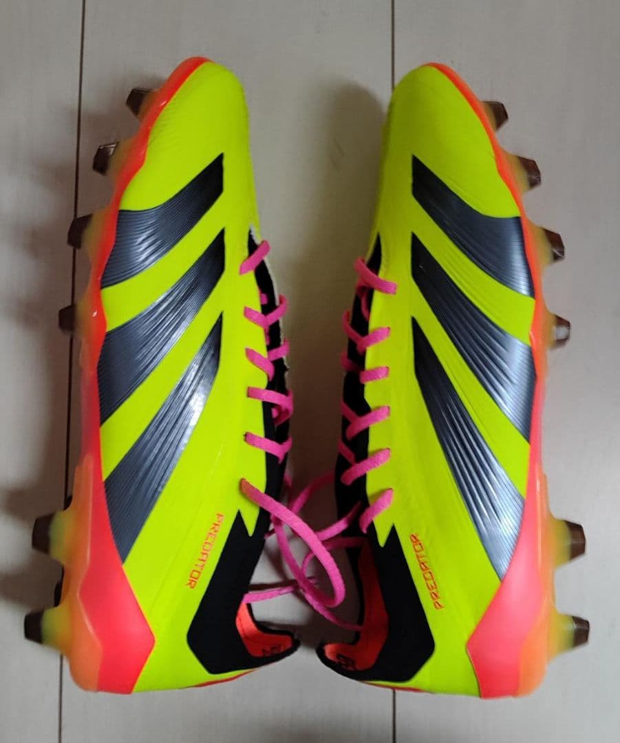 再特価！未使用 25.5cm プレデターエリート HG/AG