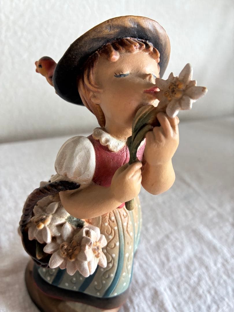 《アンリ人形》金色の花の少女