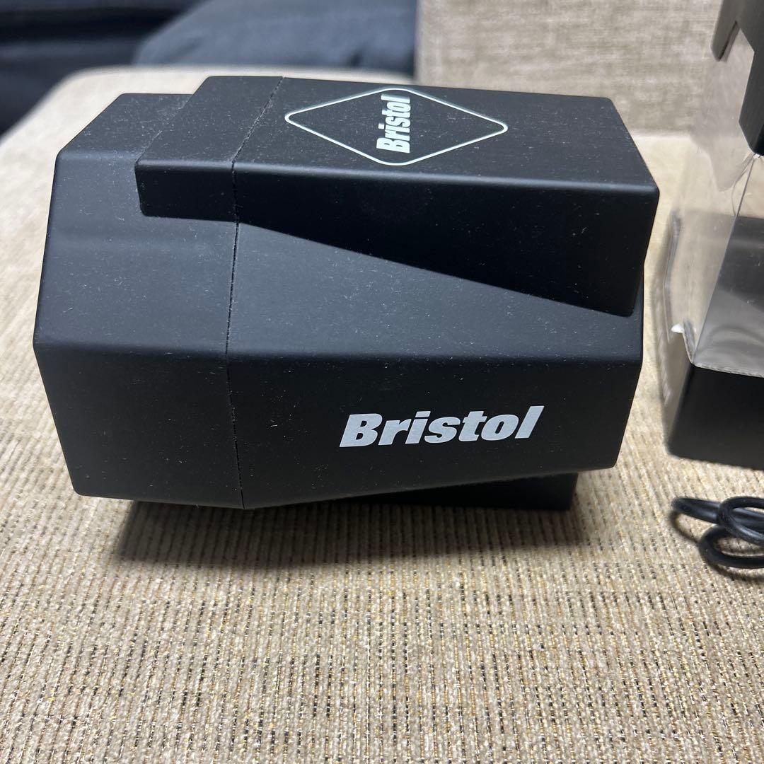 美品！F.C.Real Bristol タッチスピーカー 黒 充電式 箱付