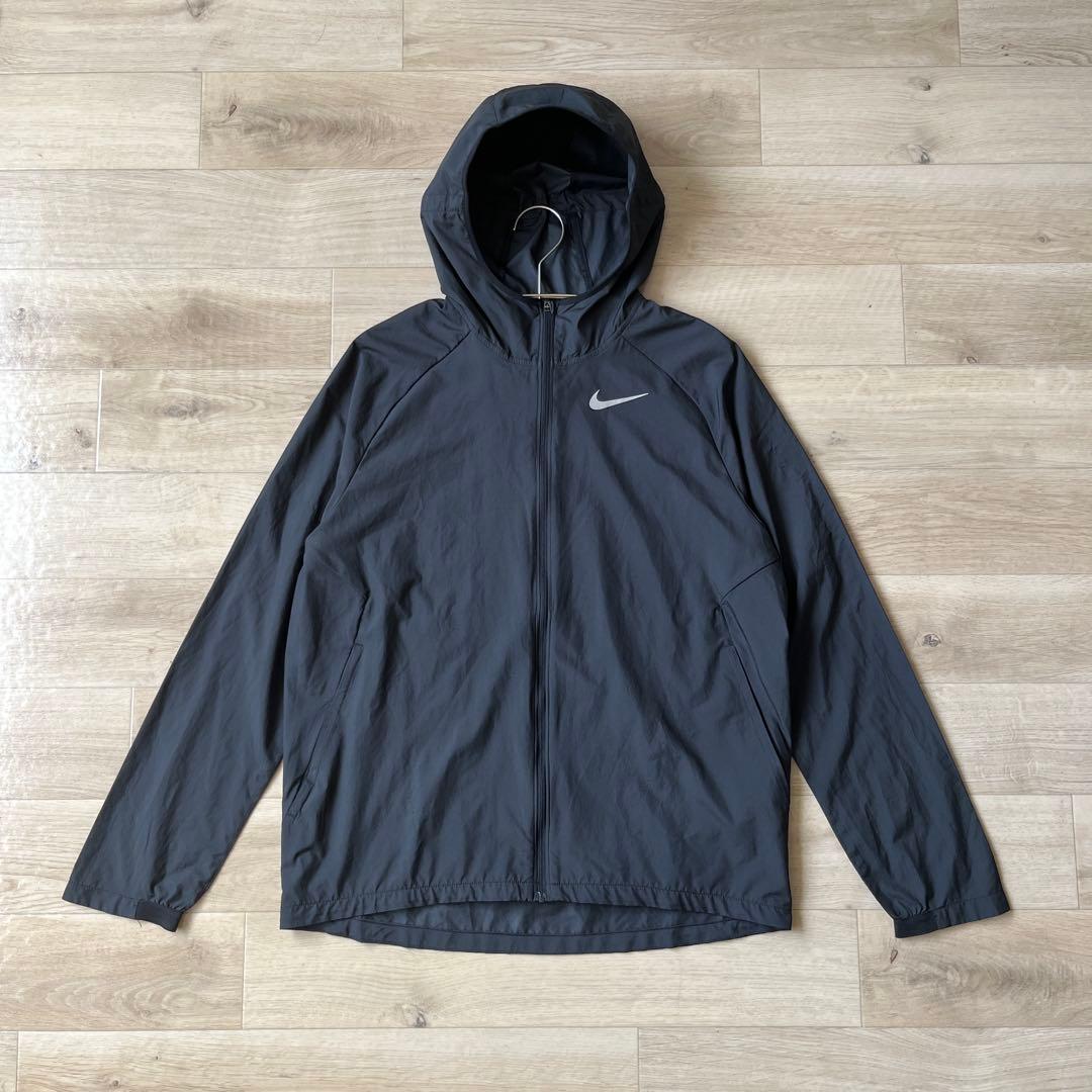 ナイキ エッセンシャル メンズ フーデッド ランニングジャケット L