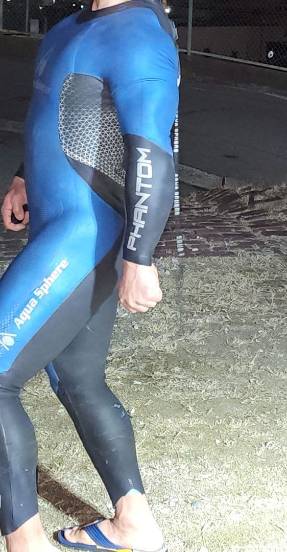 アクアスフィア傑作トライアスロン用ウェットスーツ サイズS - メルカリ