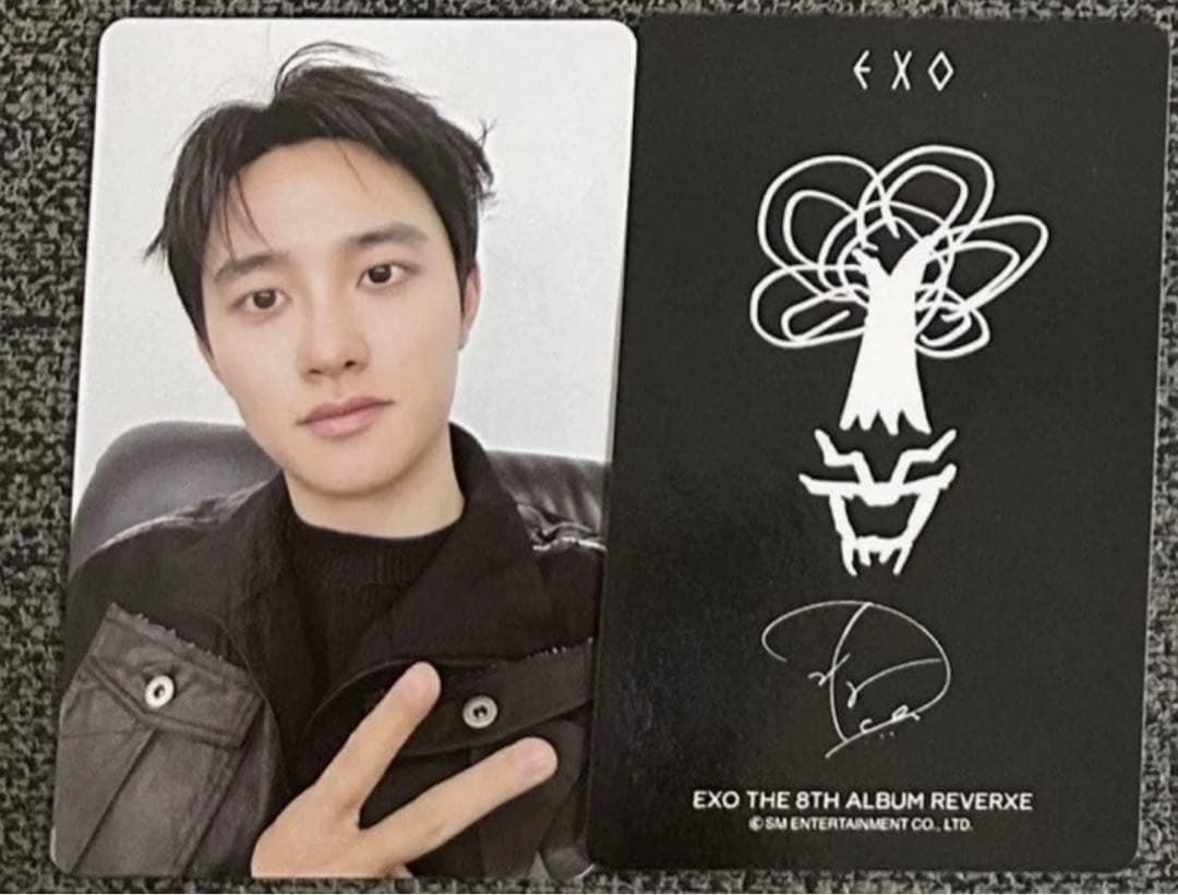 EXO REVERXE 中華限定特典 C ver. ギョンス トレカ - メルカリ