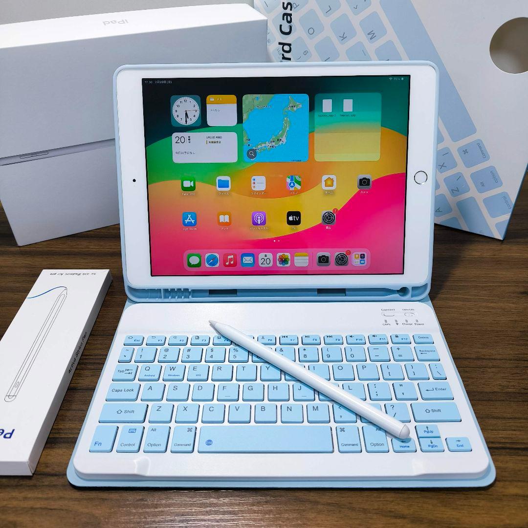 iPad 第7世代 Wi-Fi 32GB ケースとキーボード、タッチペン - メルカリ