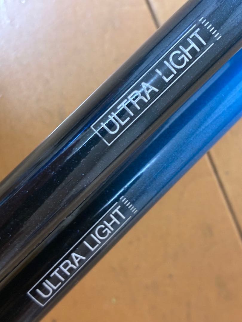 美品118cmROSSIGNOL ULTLA LIGHTカーボンスキー ストック - メルカリ