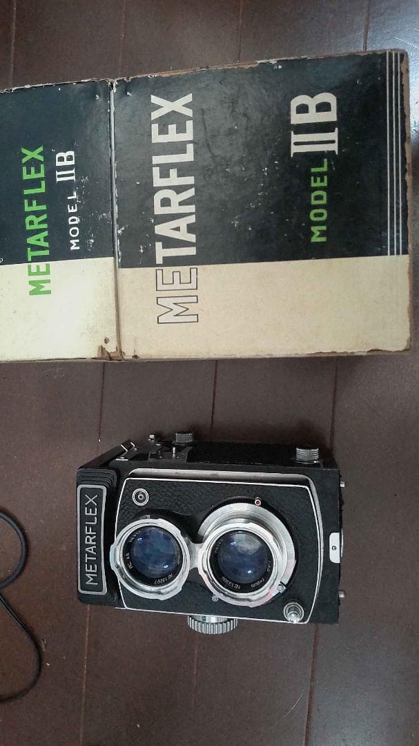 完動品　RFLEX MODEL IIB 二眼レフカメラ 元箱付き 写真も動画も音声も撮れるクラシックな二眼レフの形をしたトイデジタル