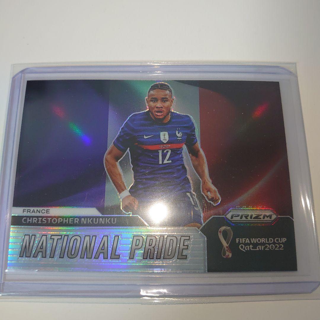 クリストファー・エンクンク PANINI PRIZM #10 クリストファー・エンクンク PANINI PRIZM #10 ⚽ 2024-25 PANINI