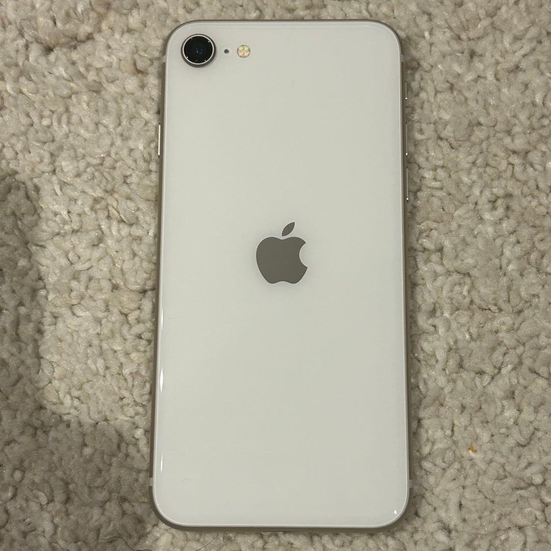 iPhone SE 第二世代 64GB ホワイト バッテリー90% SIMフリー iPhone SE 第2世代 64GB ホワイト SIMフリー バッテリー最大容量90