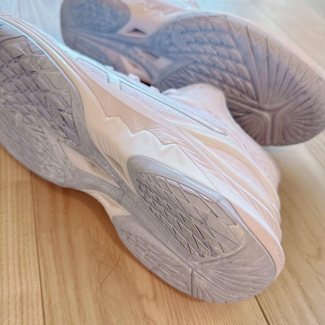 【ほぼ新品】ASICS GELBURST 28 28.5cm 室内試着のみ