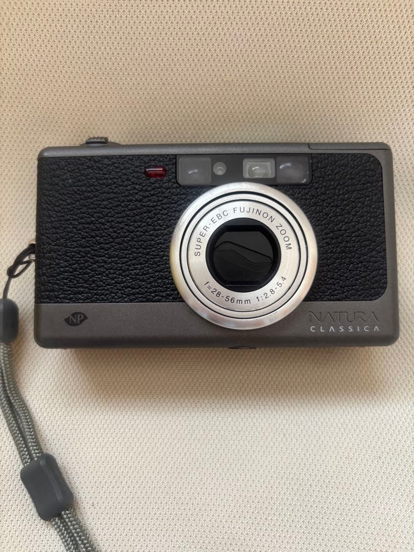 富士フイルムナチュラクラシカ 美品フィルムカメラNATURA 値下げ Amazon | FUJIFILM フィルムカメラ NATURA CLASSICA N (ナチュラ