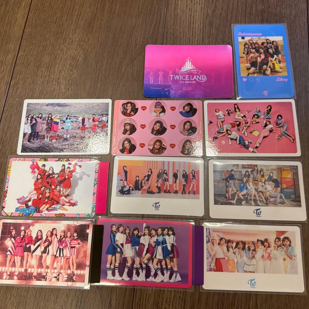 TWICE全員 トレカ、ポストカード、シールまとめ売り - メルカリ