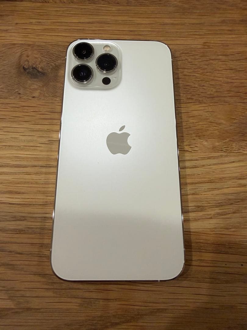 【人気色】iPhone 13 Pro MAX 512GB シルバー SIMフリー iPhone 13 Pro Max - 512GB シルバー SIMフリー｜iPhoneの中古は