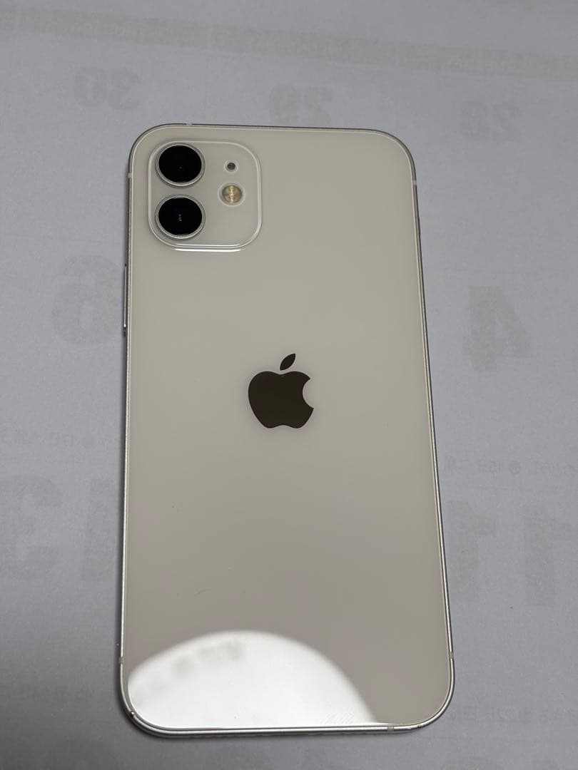 Apple iPhone 12 64GB ホワイト - メルカリ