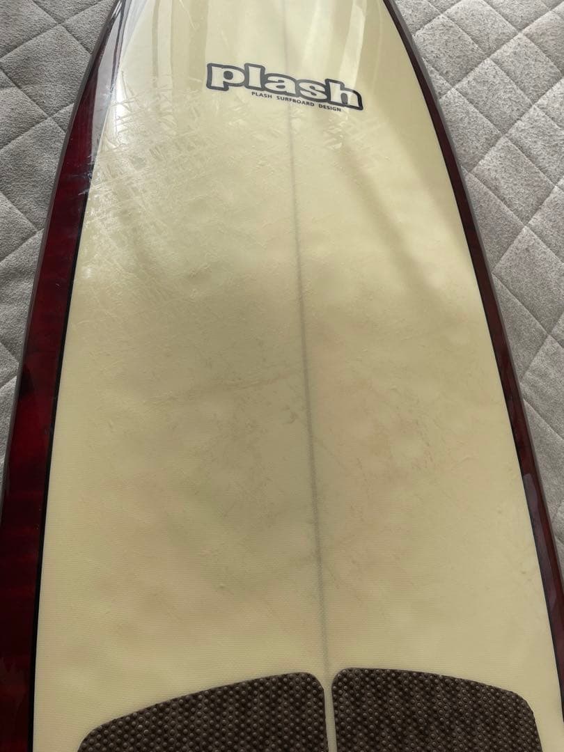 新品ハードケース付　plash プラッシュ　サーフボード　5.11ft 177㎝