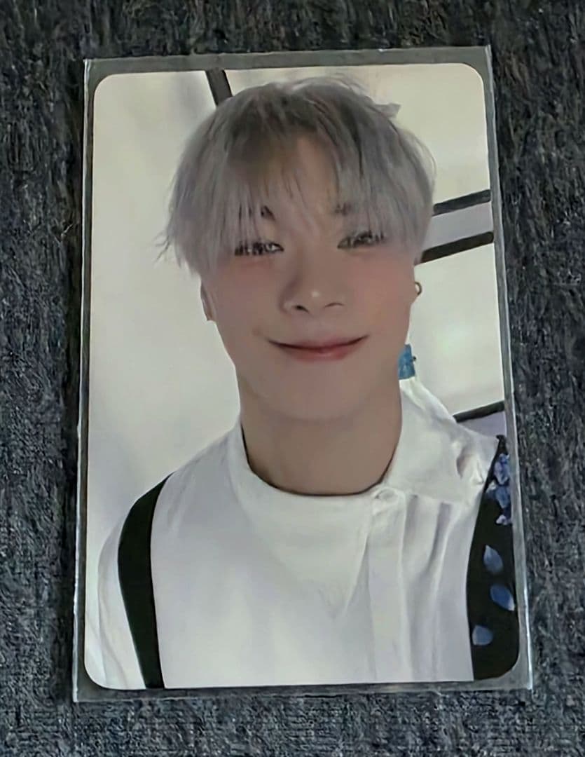 ASTRO ムンビン INCENSE 特典トレカ - メルカリ