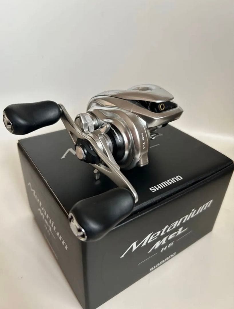 SHIMANO nium MGL HG 16メタニウム 右ハンドル Amazon | シマノ(SHIMANO) ベイトリール 両軸 16 メタニウム MGL HG 右