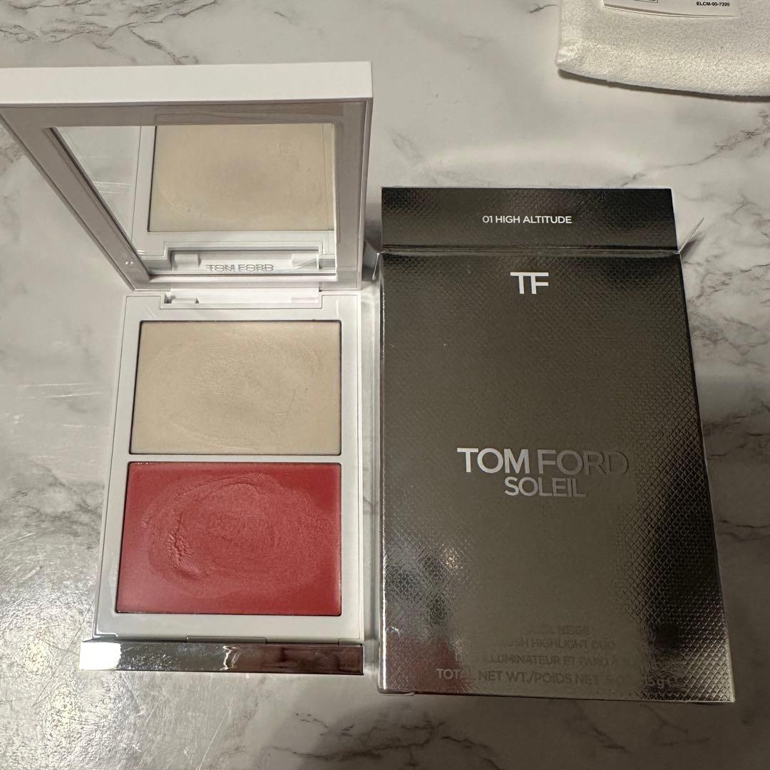 ソレイユネージュブラッシュ ハイライトデュオ01s ハイアルティ