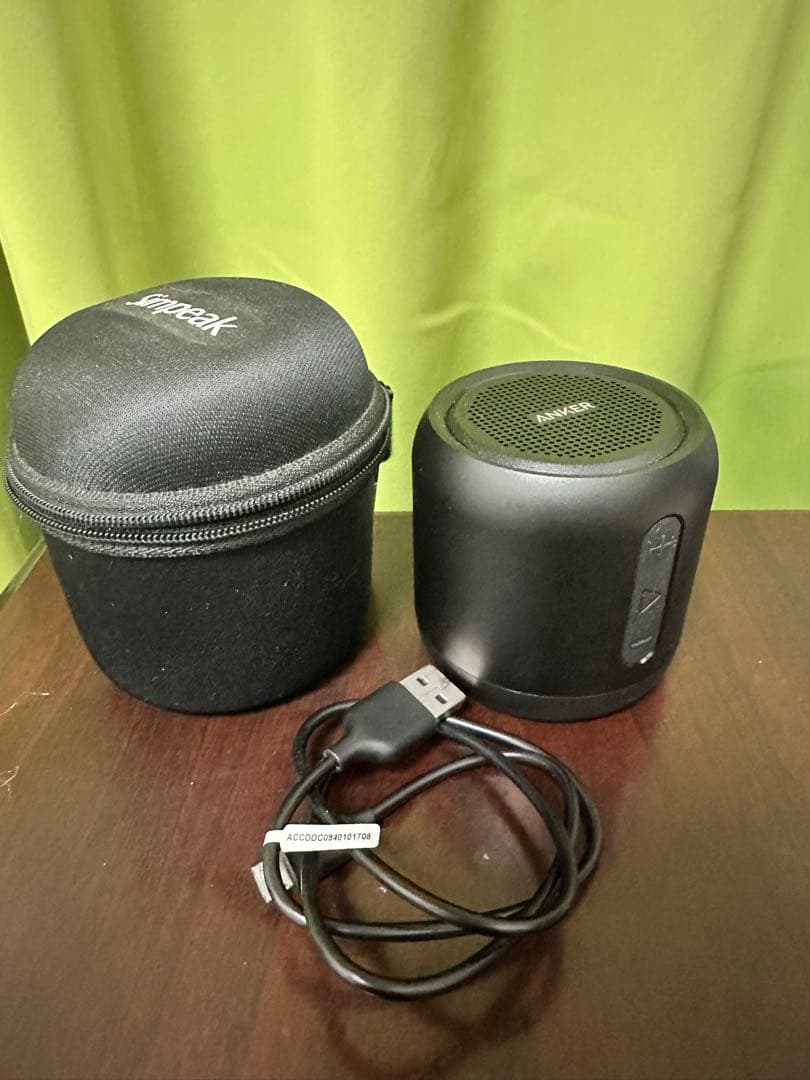 Anker ワイヤレススピーカー ハードケース付き - メルカリ