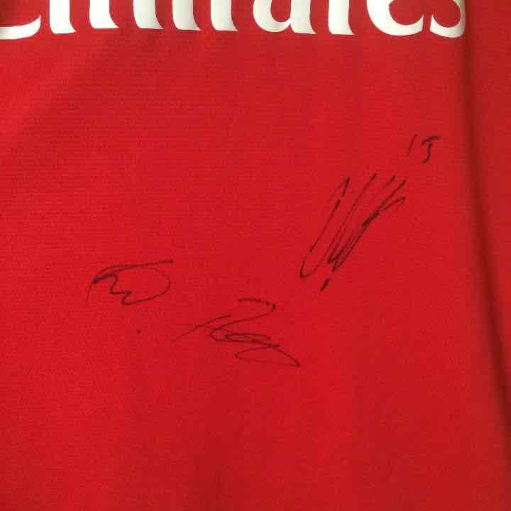 アーセナル ポドルスキ＆チェンバレン直筆サイン入りユニフォーム