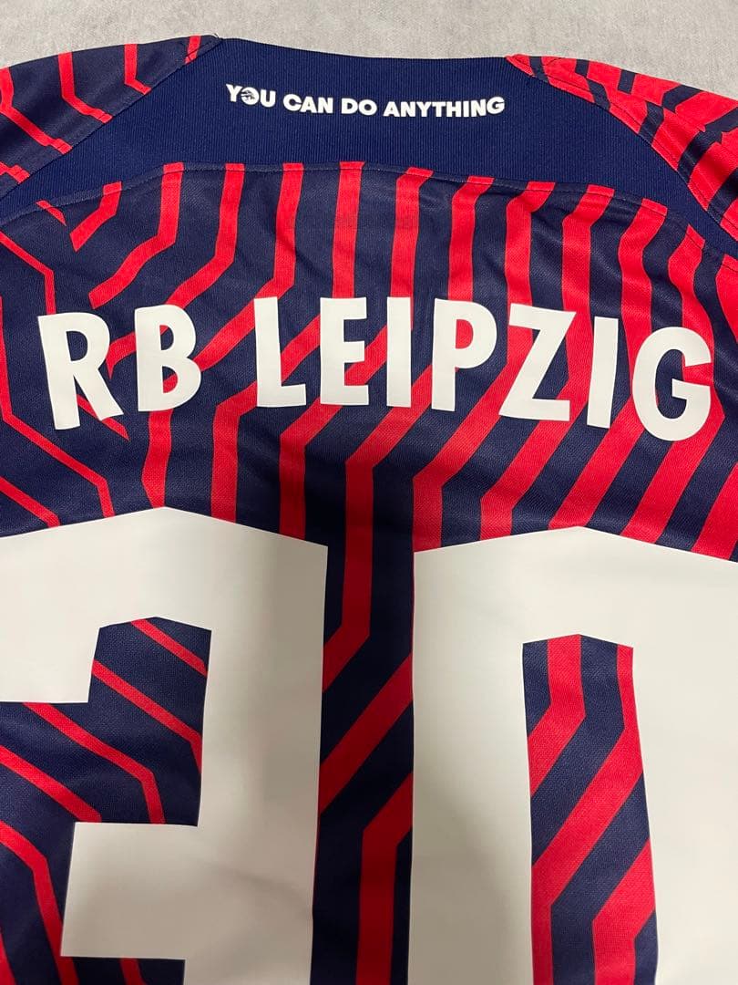RB Leipzig 23/24Away レプリカユニ シェシュコ【正規品】 - メルカリ