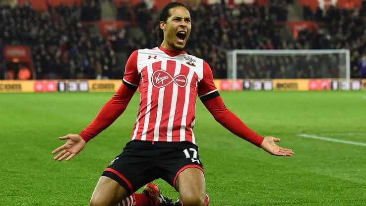 サウサンプトン 16/17 サッカーユニフォーム ファンダイク オンライン