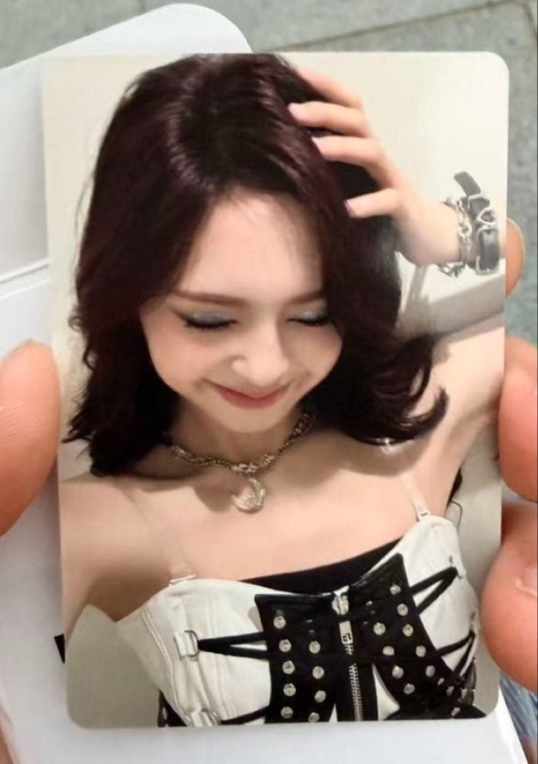 BABYMONSTER チキータ 香港 ポップアップ 買い上げ トレカ - メルカリ