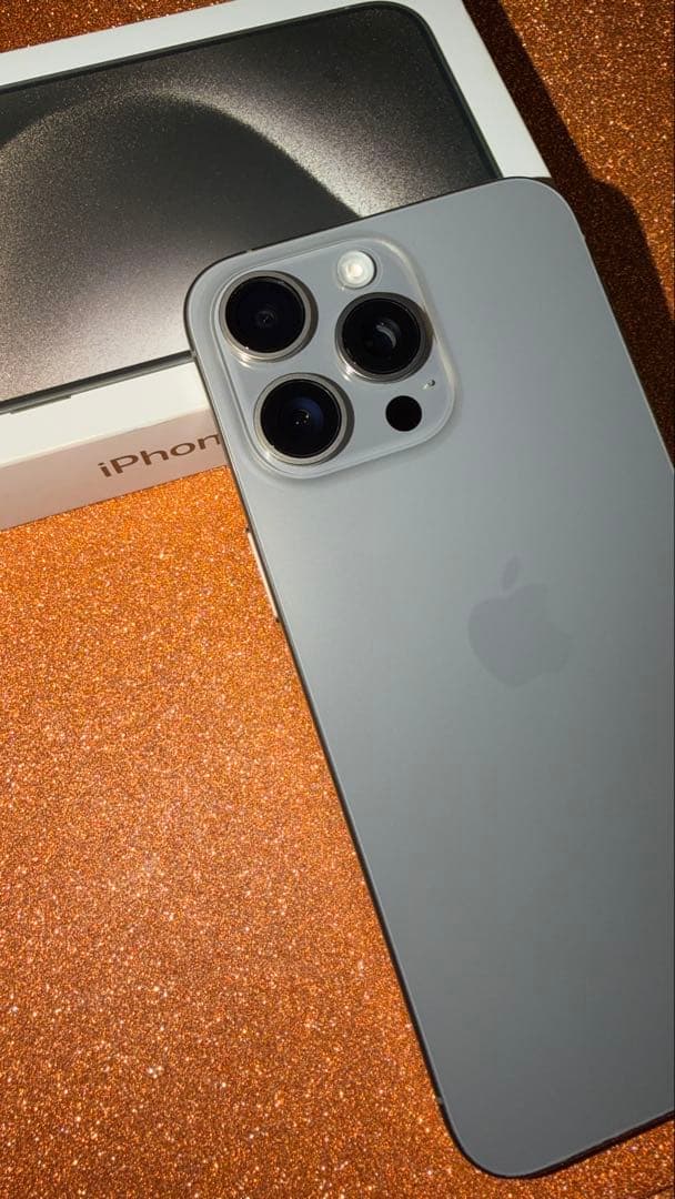 【海外版・無音】iPhone 15 Pro Max 1TB SIMフリー 美品 Amazon.com: Apple iPhone 15 Pro Max, 1TB, Natural Titanium for