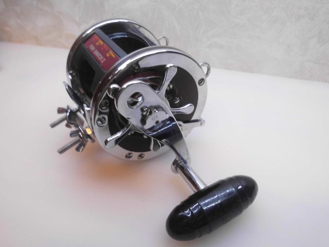 ペン セネター PENN SENATOR 113 HL 4/0 ペン セネター PENN SENATOR