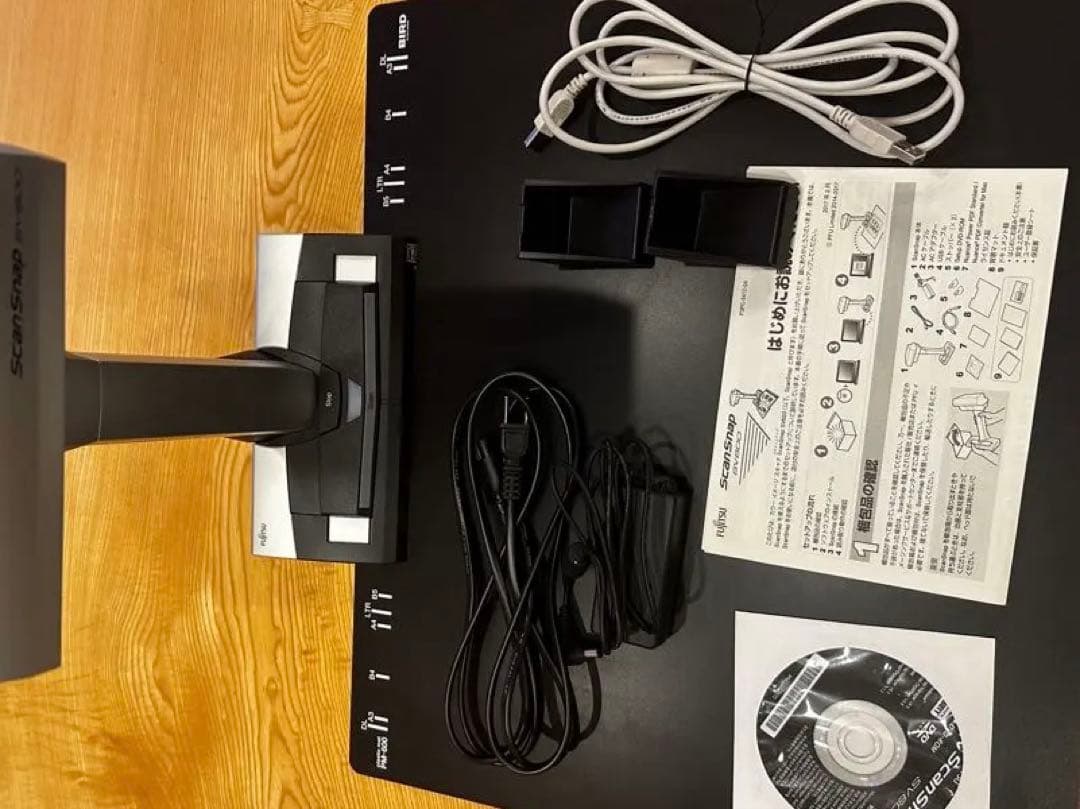 ScanSnap スキャナー SV600 ブックプレッサー付き Amazon | リコー PFU ドキュメントスキャナ ScanSnap SV600 & ブック