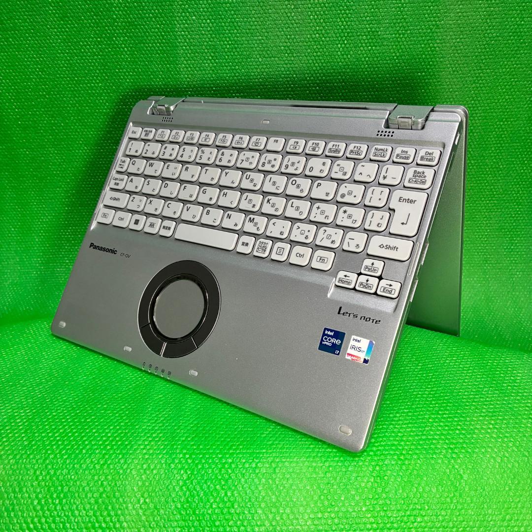 PanasonicLets nots QV1 11世代i7/16GB/1TB - メルカリ