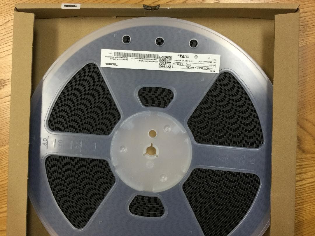 TLP185GR 東芝フォトカプラー ３０００個セット Toshiba (東芝) フォトカプラ， トライアック出力 東芝 光