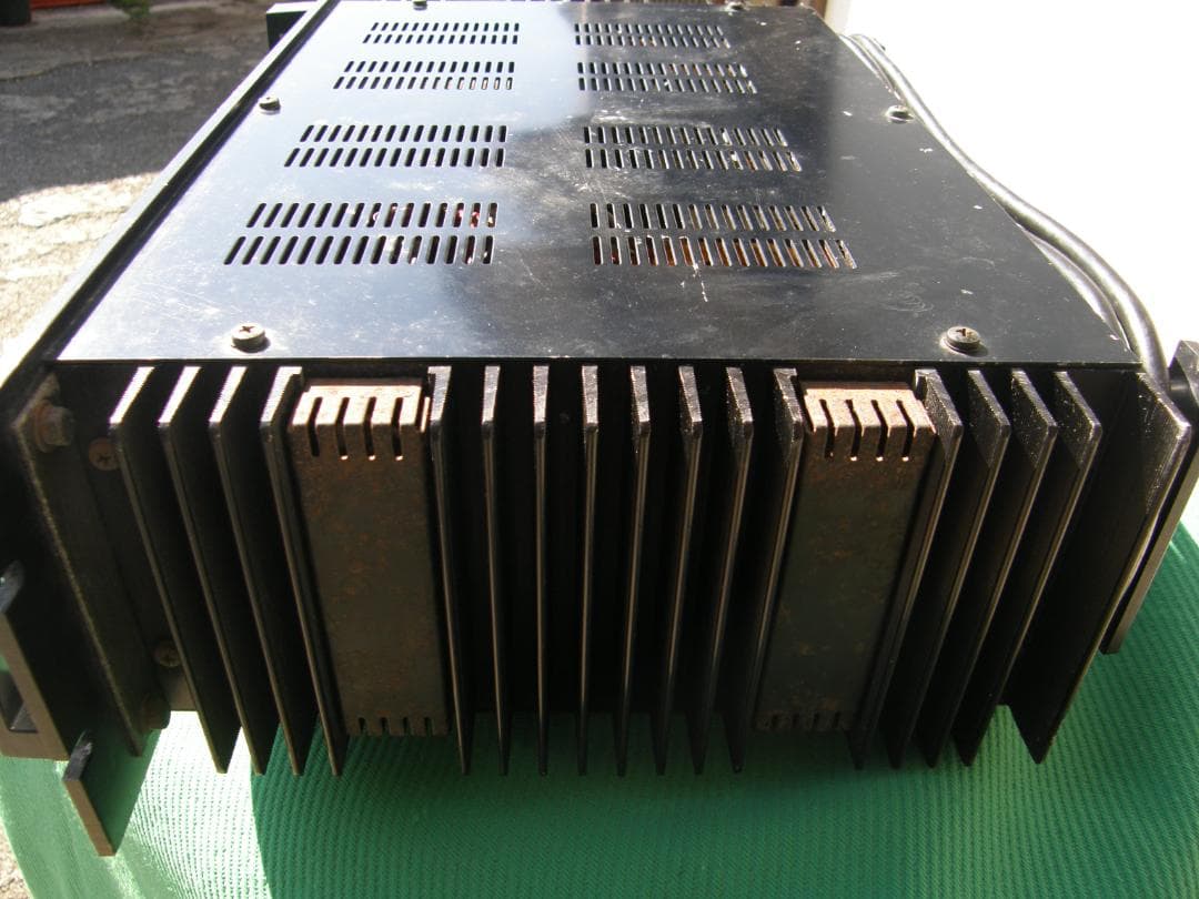 ヤマハ アンプリファイヤーP2100ジャンク品の出品です❣ - メルカリ