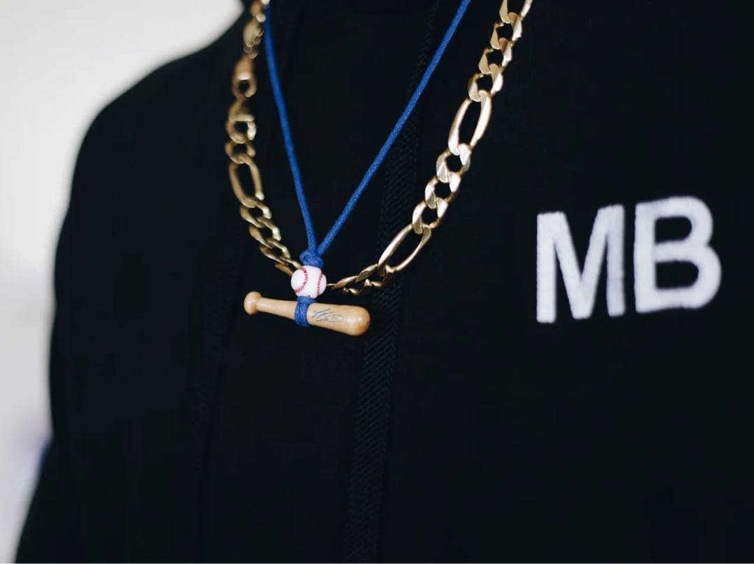 ムーキーベッツ ネックレス 新品 ドジャース 大谷翔平 - メルカリ