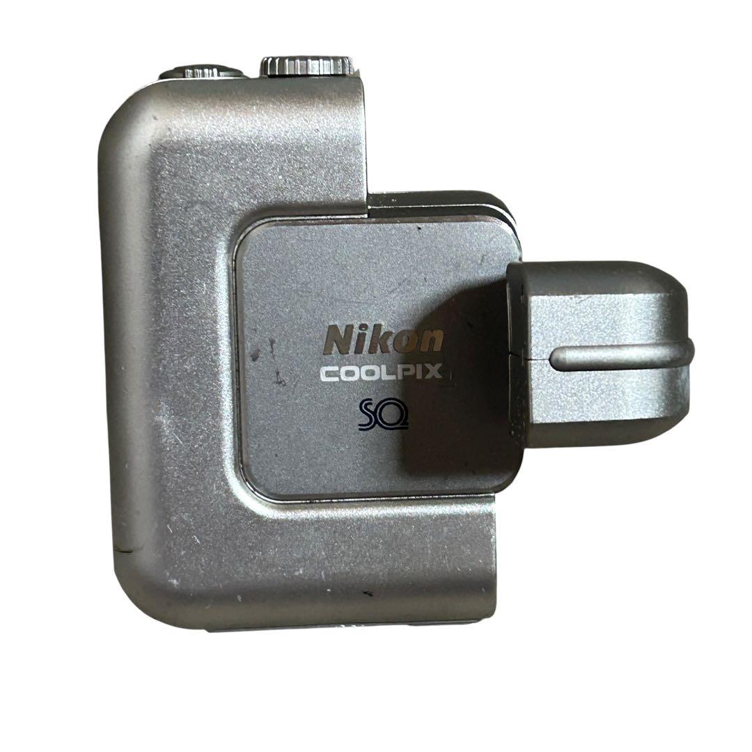 稼働品 人気のオールドコンデジ Nikon COOLPIX SQ 希少な充電器付