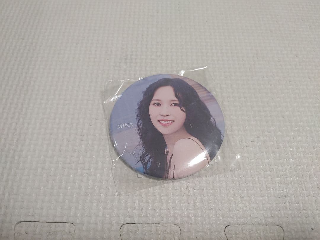 twice MINA 缶バッジ - メルカリ