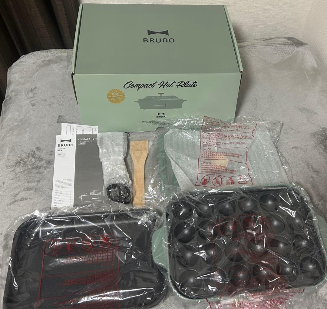 BRUNO Compact Hot Plate つば九郎柄 BRUNO ブルーノ コンパクトホットプレート｜SUNDAY MOUNTAIN｜サンデー