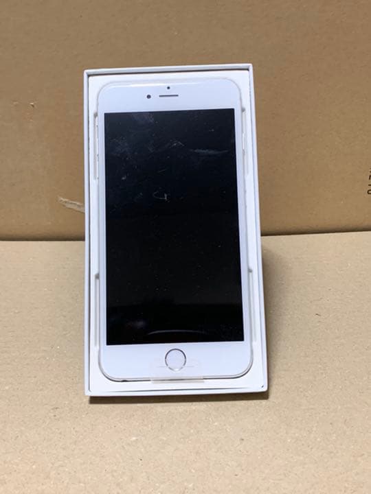 ☆期間限定☆値下げ‼️ iPhone6Plus シルバー 64GB ドコモ - メルカリ
