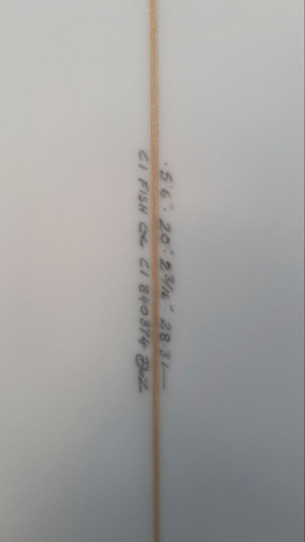 Ci fish 5’6” 28.3L フィン付き