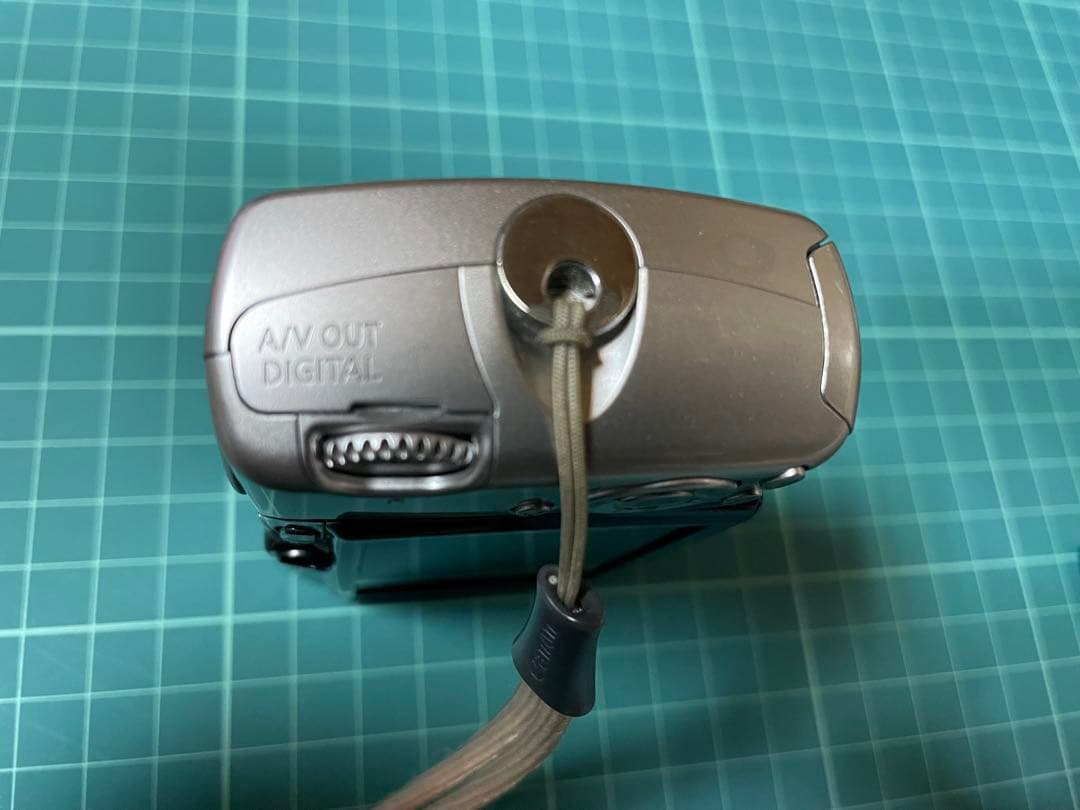 Canon IXY デジタル 800is ストラップ、布製ケース付属 - メルカリ