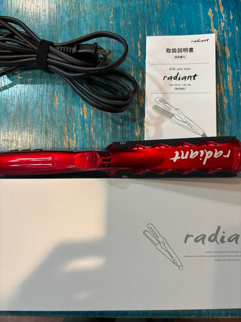 radiant ストレートヘアアイロン 28mm 美品 ラディアント radiant シルクプロアイロン 28mm レッド B NEXT 送料