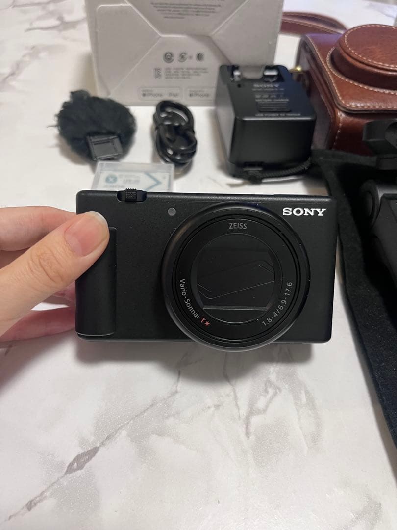 起動確認済み SONY VLOGCAM ZV-1II ブラック - メルカリ