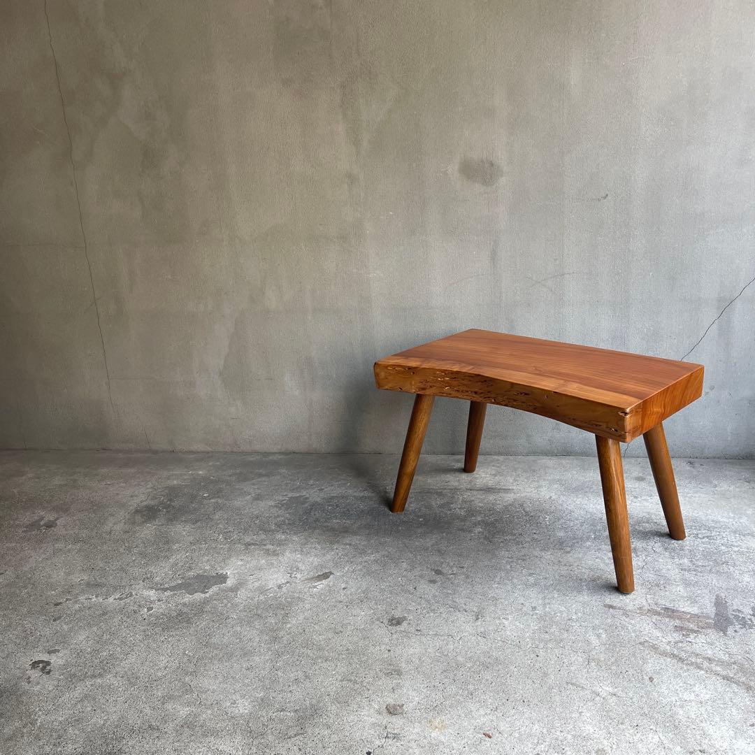 MATURIYA 祭屋　原木家具　欅スツール　サイドテーブル 天然木 東京 新宿 東五軒町店展示 欅（けやき・ケヤキ）材 一枚板